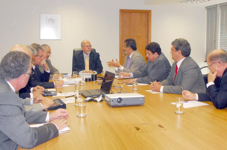 110414_setor_de_saneamento_pede_desoneracao_do_pis_e_cofins_martinho3.JPG