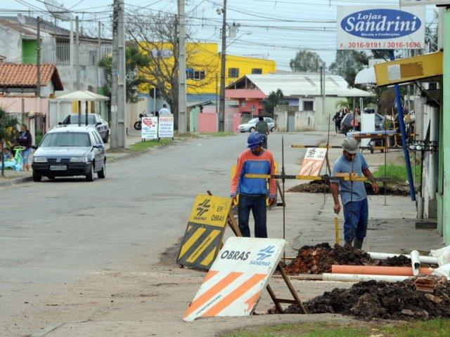 120712_ampliacao_de_rede_de_esgoto_beneficia_12_mil_pessoas_em_curitiba3.jpeg
