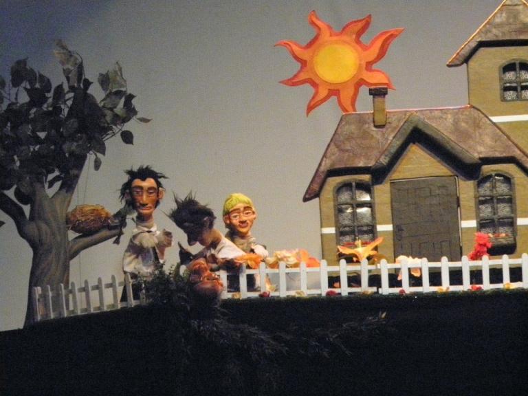 121015_arte_na_estrada_circula_no_pr_1.jpg