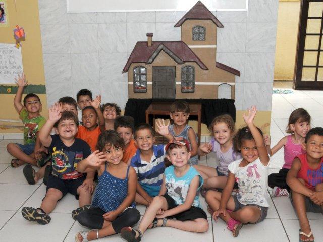 121226_teatro_faz_ultimas_apresentacoes_1.jpg
