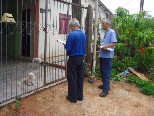 13.10.22_dengue_foz_2.jpg