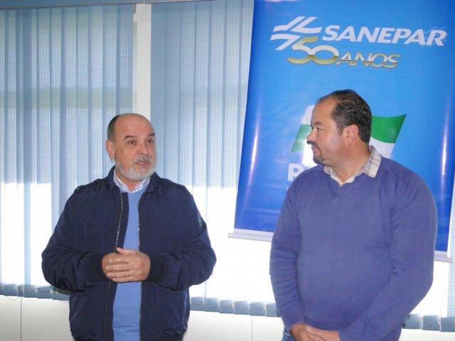 130816_-_cantagalo_-_assina_os_-_dsc03519.jpg