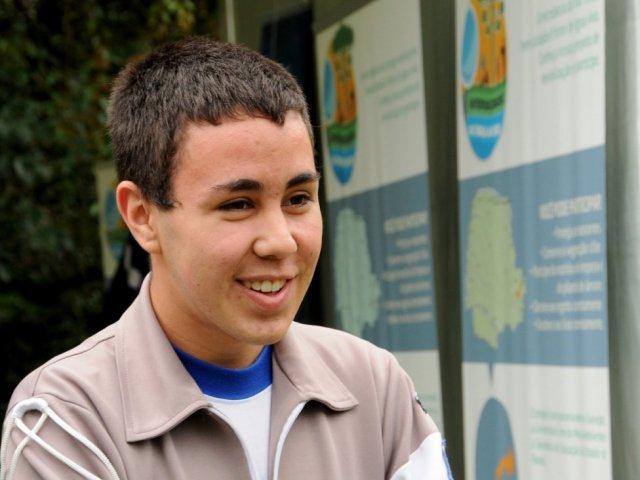 131002_projeto_escola_ao_rio_lancamento_4_diego.jpg