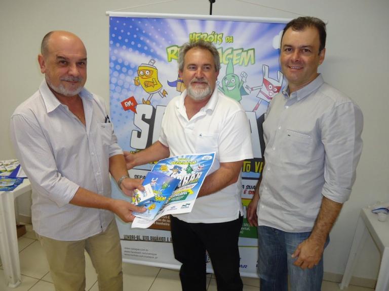 131206_cianorte_-_campanha_coleta_seletiva_-_abrir.jpg