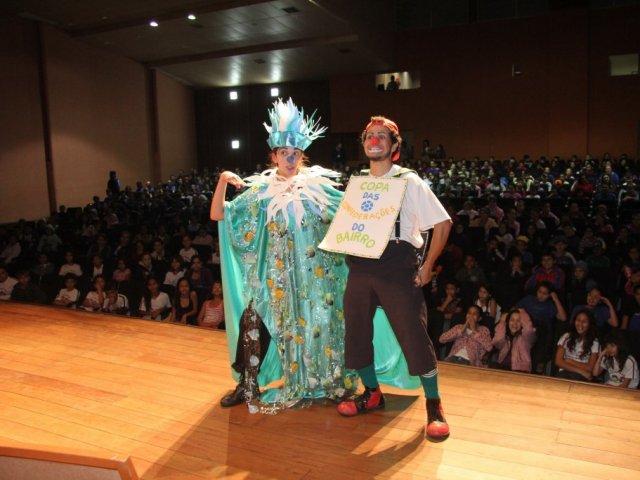 131218_-_teatro_sobre_uso_da_rede_de_esgoto_balanco_apuc_14.jpg