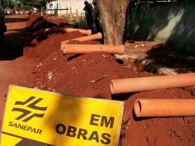 140116_foz_do_iguacu_-_ampliacao_rede_de_esgoto.jpg