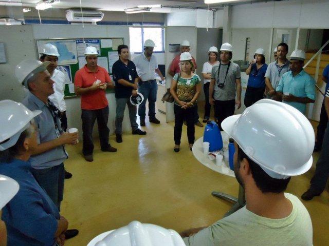 140128_londrina_-_autoridades_visitam_obras_4.jpg