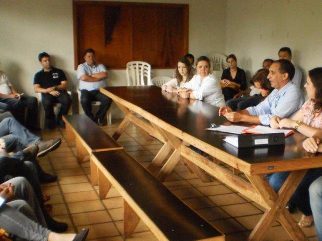140314_guarapuava_-_fundo_meio_ambiente_compra_carros_e_equipamentos_-_2.jpg