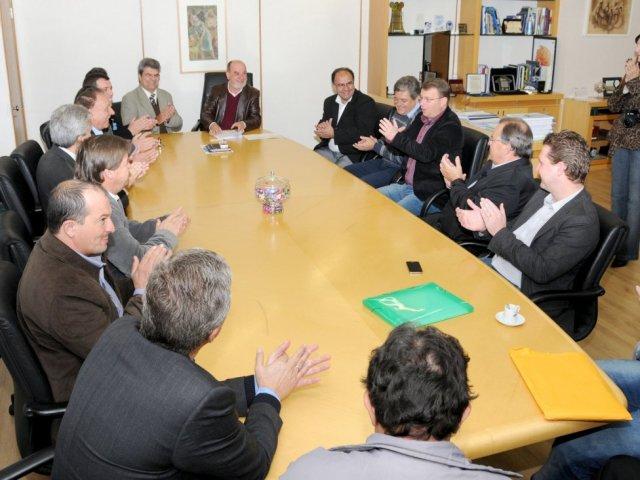 140703_-_saneamento_rural_-_sanepar_libera_4_milhoes_para_obras_de_abastecimento_2.jpg