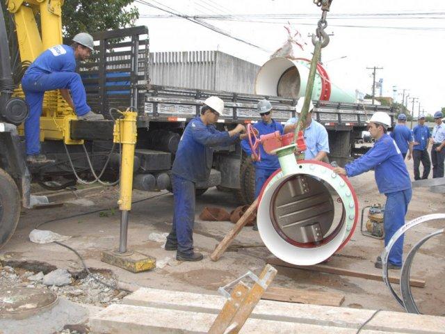 141204_-_por_que_falta_agua_-_site_sanepar_e_0800_-_obras_adutora_corte_branco_ike.jpg