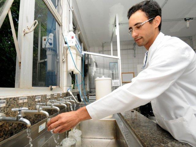 150115_-_qualidade_da_agua_-_sanepar_-_geral.jpg
