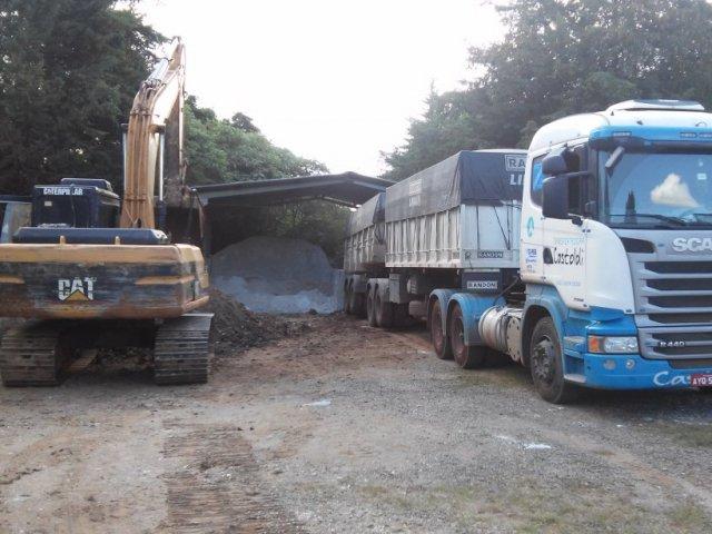 150529_-_guarapuava_-_lodo_aumenta_produtividade_na_agricultura_-_foto_3.jpg