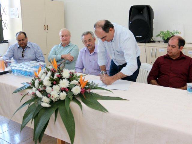 150807_-_entre_rios_-_licitacao_obras_-_mounir_-_foto_2.jpg