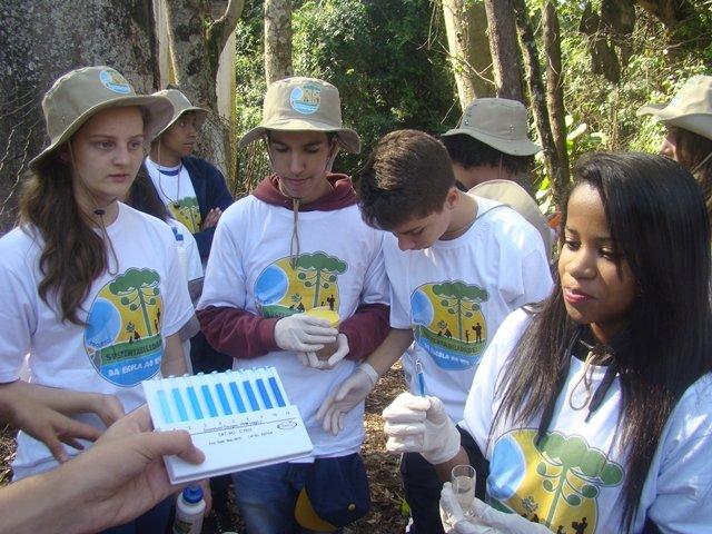 150826_rolandia_da_escola_ao_rio_3.jpg