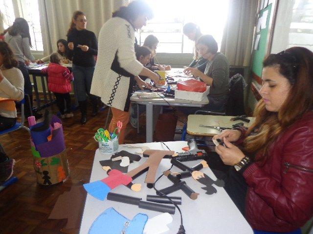 150904_-_pato_branco_-_bonecos_tubetes_-_da_escola_ao_rio__1.jpg