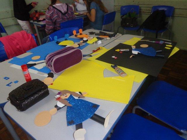 150904_-_pato_branco_-_bonecos_tubetes_-_da_escola_ao_rio__2.jpg