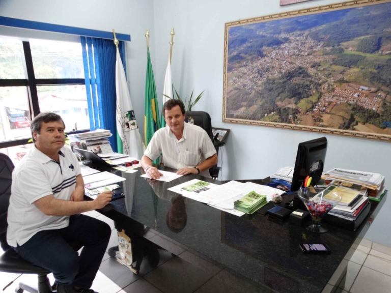 151113_sanepar_entrega_sistema_agua_rio_das_antas-cruz_machado_6.jpg