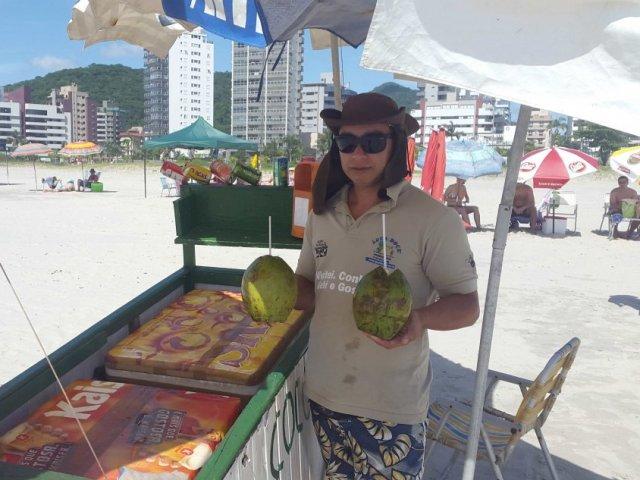 160106_-_litoral_-_limpeza_praias_-_valmir.jpg