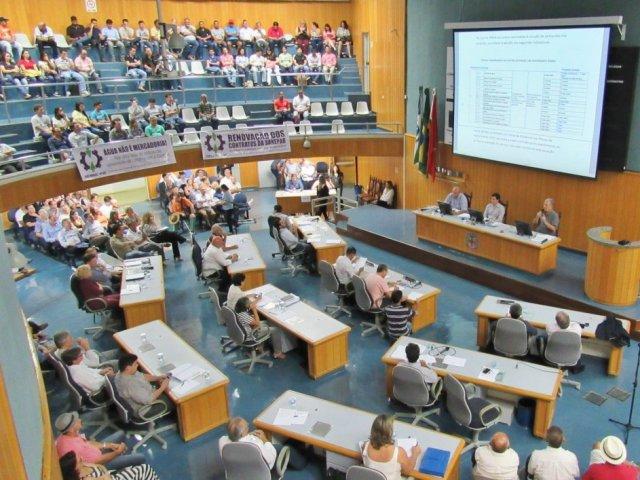 160307_londrina_audiencia_1.jpg