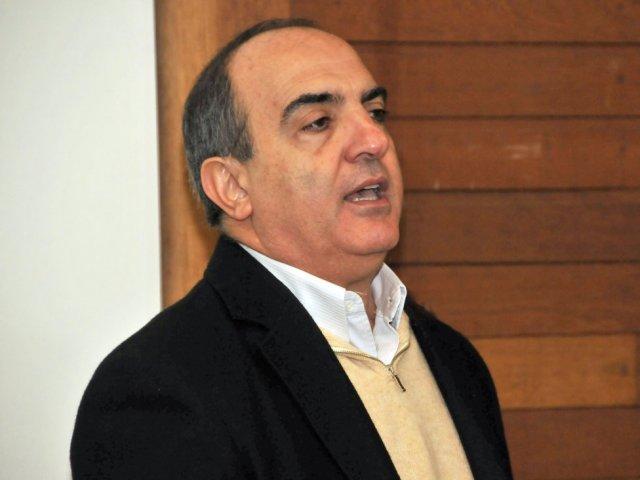 160607_reuniao_ggri_2_mounir.jpg