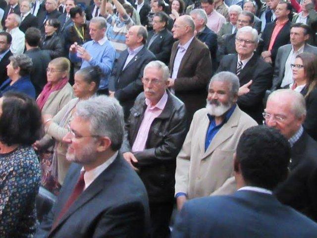 160623_-_londrina_-_liderancas_comentam_assinatura_do_contrato__-_roberto.jpg