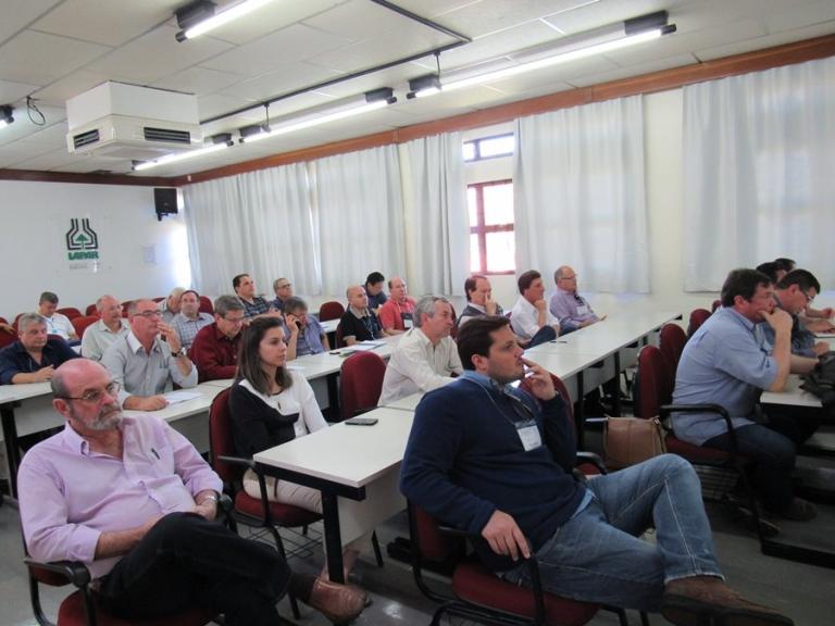 160817_-_londrina_-_comite_paranapanema_-_novos_representantes__2.jpg