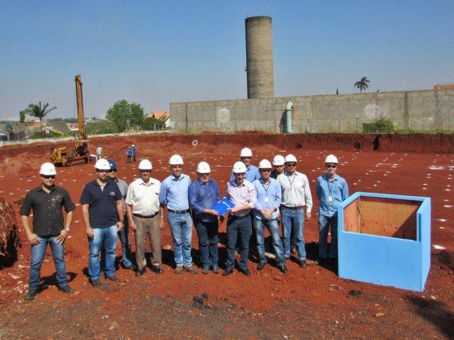 161003_-_cambe_-_prefeito_visita_obra__1.jpg