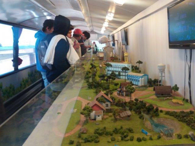 161103_-_imbau_-_ecoexpresso_-_atividades_socioambientais_-_obra_de_esgoto__4.jpg