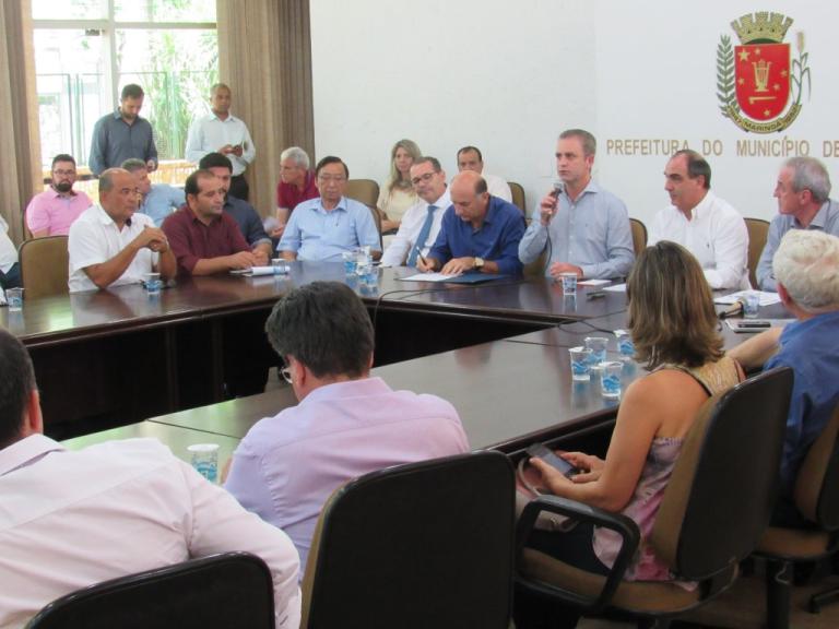 170120_maringa_-_mounir_tranquiliza_autoridades_7.jpg