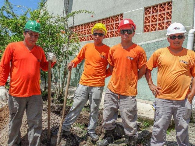 170216_obras_da_sanepar_geram_empregos_no_litoral_eziel.jpg