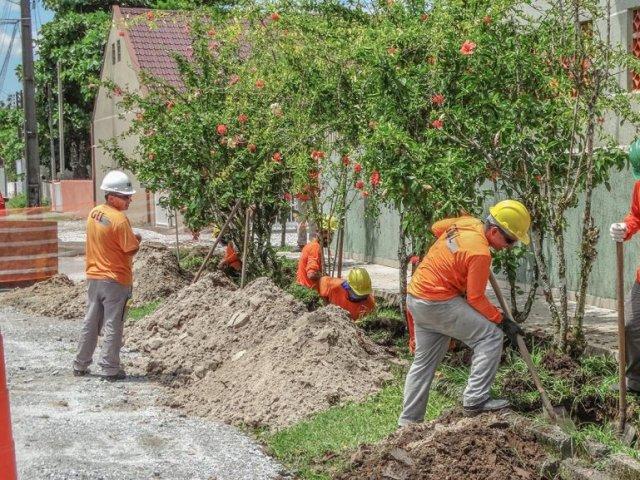 170216_obras_da_sanepar_geram_empregos_no_litoral_geral.jpg