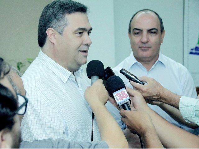 170309_-_apucarana_-_reunir_sanepar_e_prefeitura_renovacao_do_contrato__4.jpeg