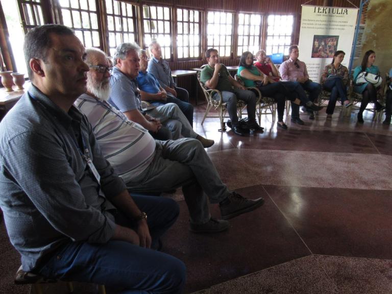 170406_guarapuava_-_reativacao_comite_bacia_rio_jordao_1.jpg
