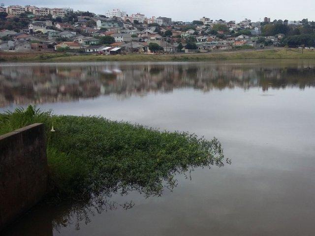 170503_-_pato_branco_-_limpeza_rio_ligeiro_1.jpg