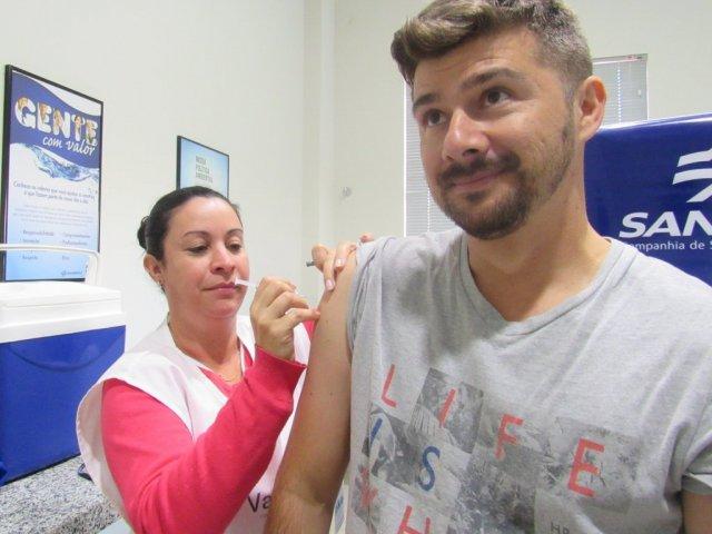 170511_-_vacinacao_-_gripe_h1n1_-_foto_2.jpg