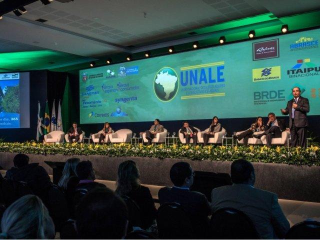 170608_palestra_unila_5.jpg