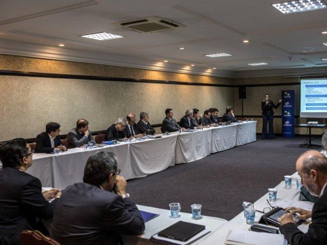 170629_-_curitiba_-_reuniao_aesbe4.jpg