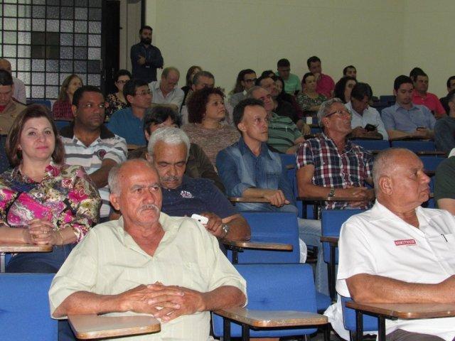 170725_umuarama_-_reuniao_debate_investimentos_-_genesio_lourenco_silva.jpg