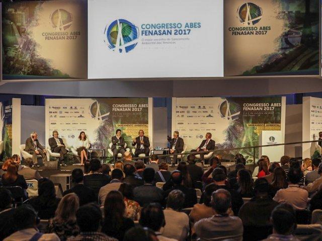 171009_-_congresso_abes_-_painel_presidentes_5.jpg