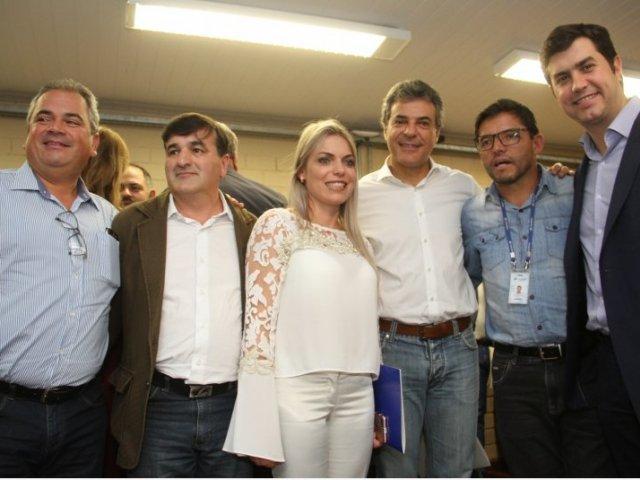 171011_guarapuava_-_governador_assina_ordens_de_servico_1.jpg