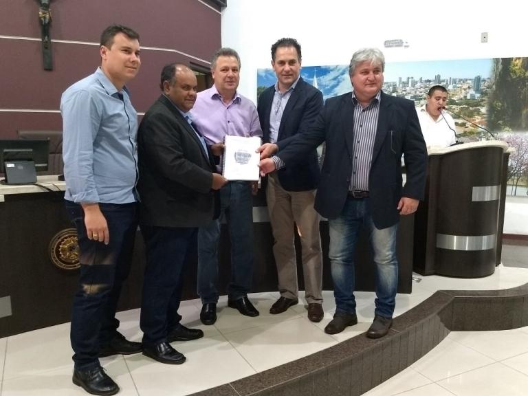 171123_guarapuava_-_prefeitura_sanepar_apresentam_revisoes_do_pmsb_1.jpg
