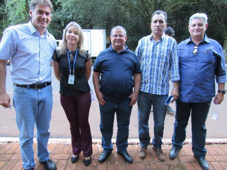 180322_-_cascavel_-_cooperacao_recuperacao_nascentes_8.jpg