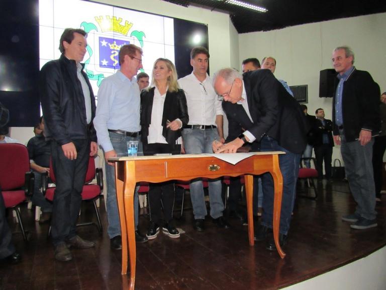 180630_-_cascavel_-_assinatura_os_captacao_sao_jose_21.jpg