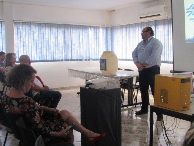 18108_nre_e_sanepar_parceria_oleo_de_cozinha_2.jpg