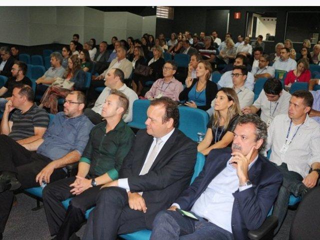 190227_curitiba_residuos_solidos_1.jpg