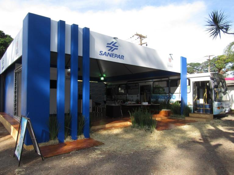190509_-_sanepar_mostra_caminho_da_agua_na_expoinga_1.jpg