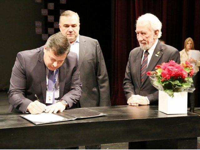 190515_curitiba_programa_caixa_dagua_4.jpg