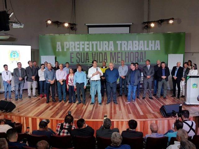 190614_sjpinhais_-bonificacao_prefeitura_1.jpg