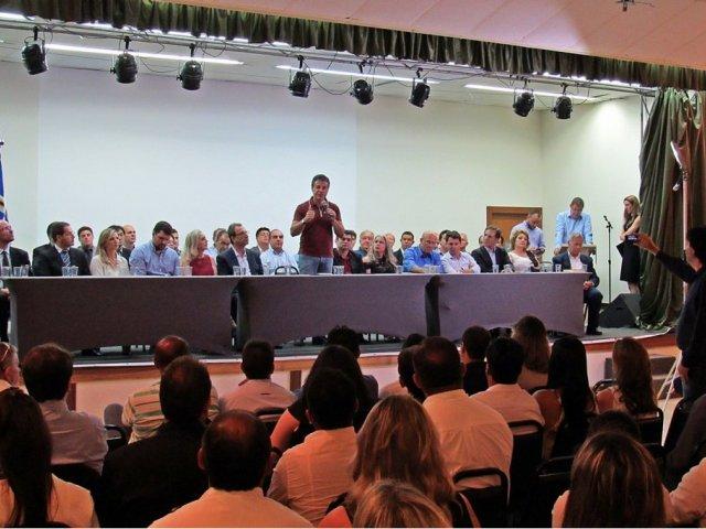 1_-_170118_-_cornelio_procopio_-_posse_amunop_e_aterro.jpg