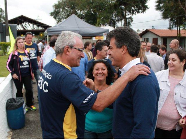 1deg_de_maio_-_sanepar_-_assesa_e_aesc_2014_autoridades__78.jpg